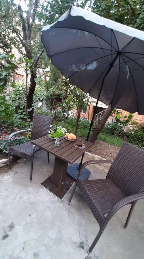 트빌리시 Newly Renovated House 아파트 외부 사진